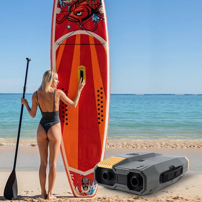 Хорошая цена. 5000mAH емкость батареи SUP электрический насос для надувного дока Кайак Падлевая доска 20PSI 12V/110-240V онлайн